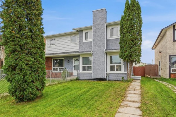 382 Murray Avenue, Winnipeg