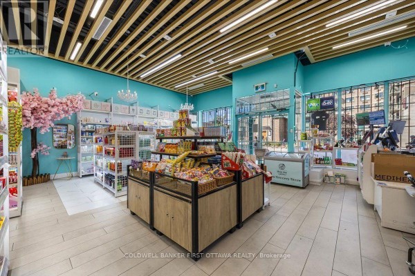 382 Rideau Street, Ottawa, ON K1N5Y8 Photo 4