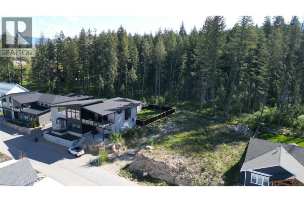 3820 20 Street Ne Unit# 5, Salmon Arm, BC V1E0G7 Photo 3