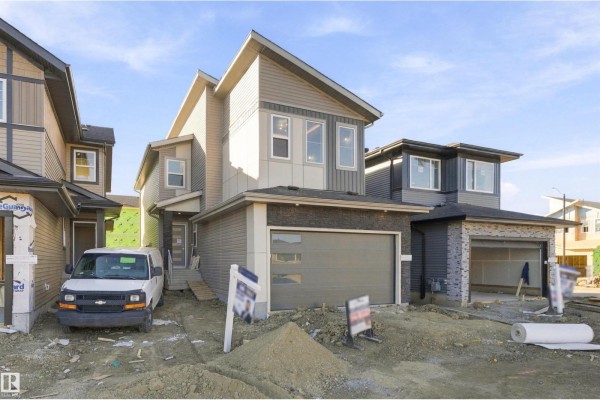 Kitchen - 3824 39 St, Beaumont, AB T4X3A1 Photo 3