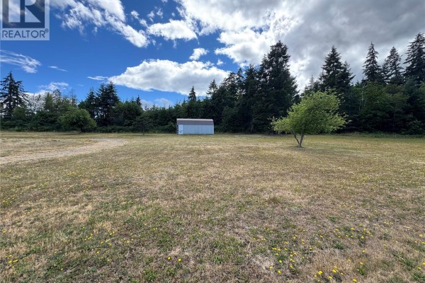 3824 Ross Ave, Royston, BC V0R2V0 Photo 2