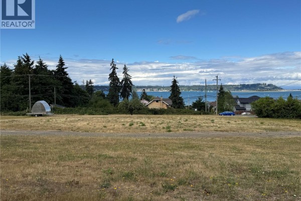 3824 Ross Ave, Royston, BC V0R2V0 Photo 5