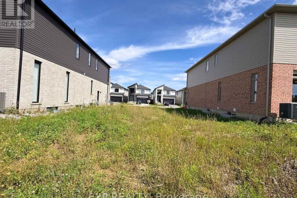 3829 Campbell Street N, London South, ON, photo 3