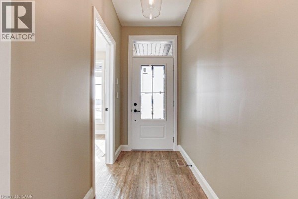 383 Argyle Avenue, Delhi, ON, photo 2