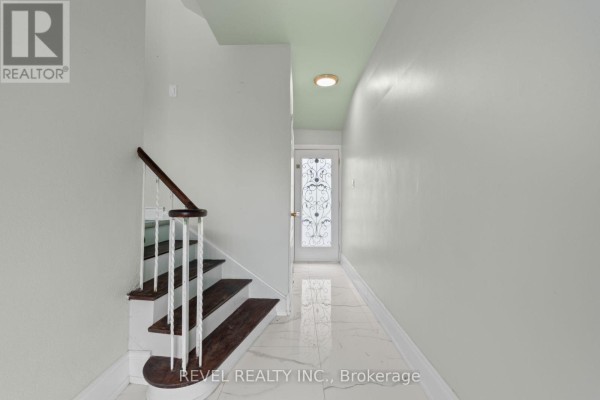 383 Bartley Bull Parkway, Brampton, ON, photo 3