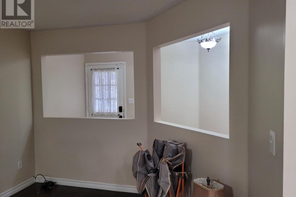 Upper - 383 Jay Crescent, Orangeville, ON, photo 2