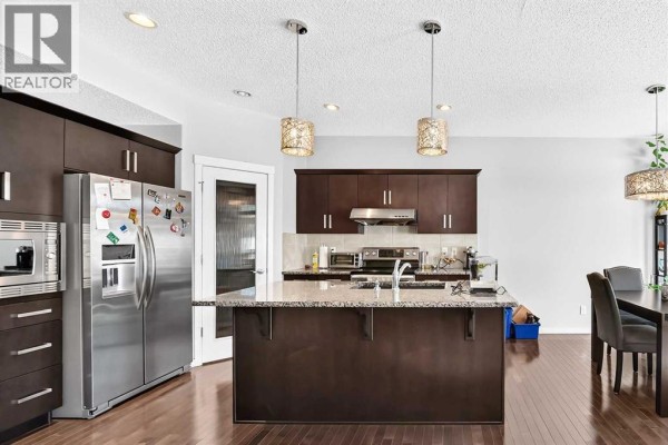 Pantry - 383 Nolan Hill Drive Nw, Calgary, AB T3R0S9 Photo 4