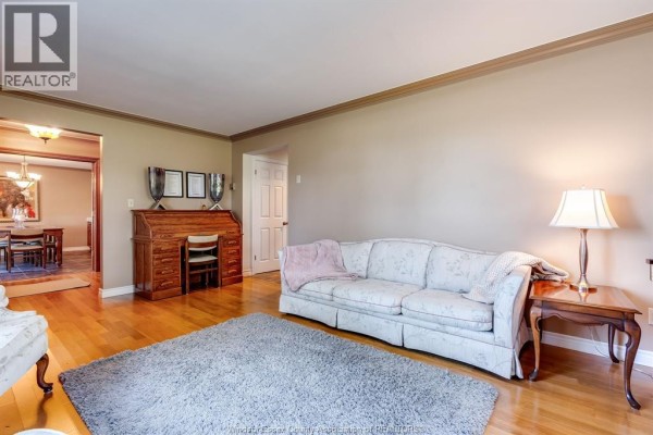 Hobby room - 383 South Talbot Road, Kingsville, ON N8M2X5 Photo 5