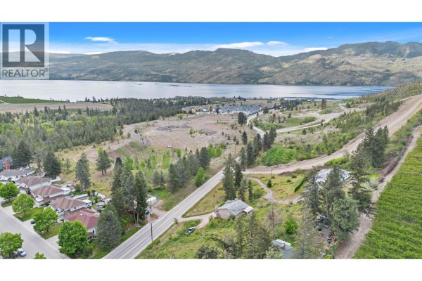 3830 Gellatly Road S, West Kelowna, BC V4T2K6 Photo 4