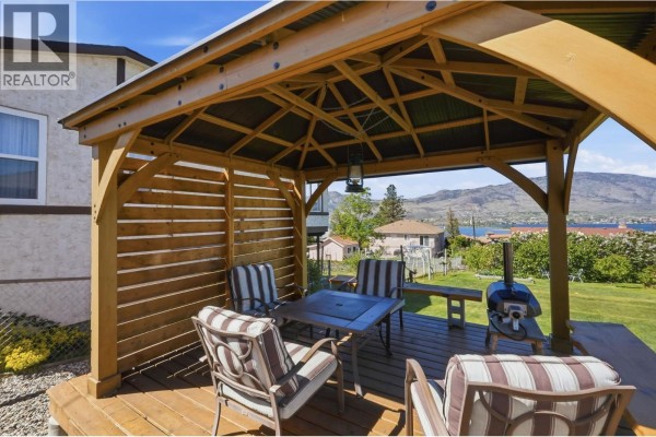 Laundry room - 3832 33rd Street, Osoyoos, BC V0H1V6 Photo 3