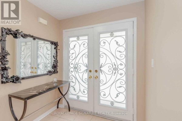 Family room - 3833 Partition Road, Mississauga, ON L5N8N2 Photo 3