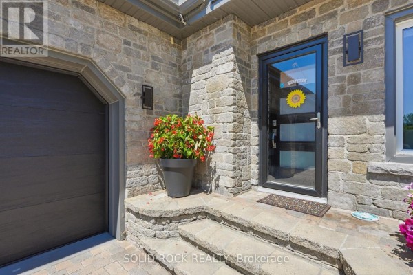 3835 Old Highway 17 Road, Clarence Rockland, ON, photo 3