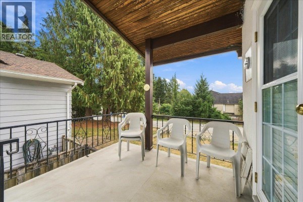 3836 Sefton Street, Port Coquitlam, BC V3B3R9 Photo 3