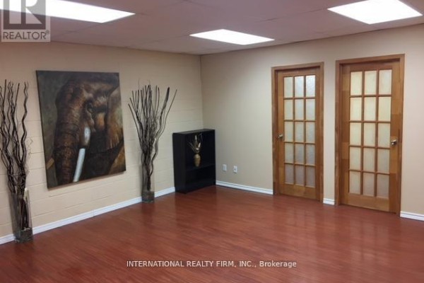 3838 Midland Avenue, Toronto, ON M1V2C1 Photo 3