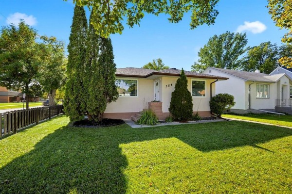 384 Kimberly Avenue, Winnipeg
