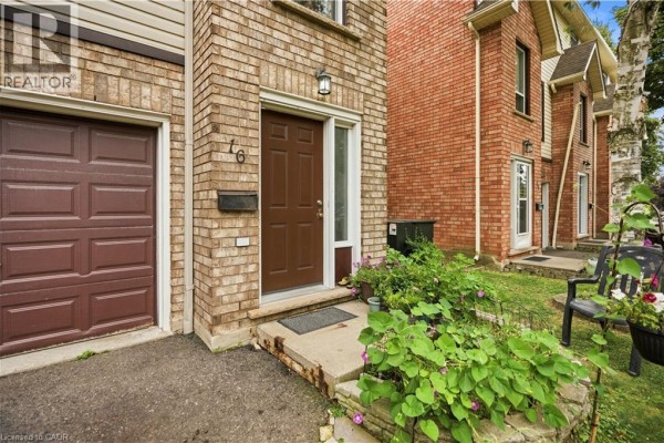 Bedroom - 384 Limeridge Road E Unit# 16, Hamilton, ON L9A2S7 Photo 4