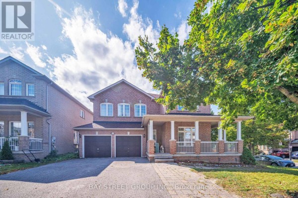 384 Spruce Grove Crescent, Newmarket, ON L3X2X3 Photo 4