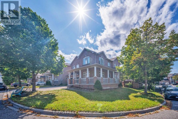 384 Spruce Grove Crescent, Newmarket, ON L3X2X3 Photo 5