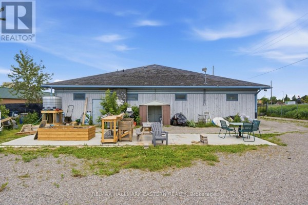385 Lansdowne Street E, Peterborough, ON K9L2A3 Photo 5
