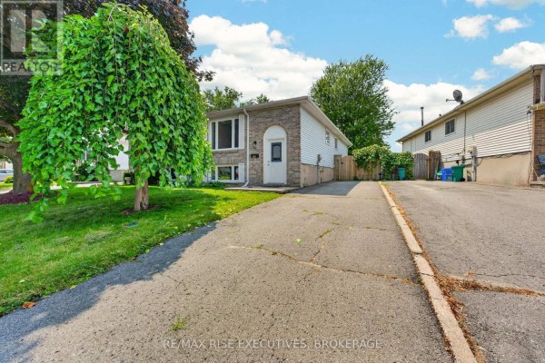 385 Melanie Avenue, Kingston, ON, photo 2