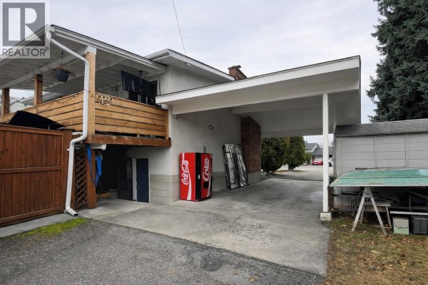385 Perth Road, Kelowna, BC, photo 2