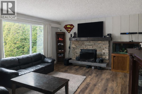 Recreation room - 385 Perth Road, Kelowna, BC V1X3R5 Photo 4