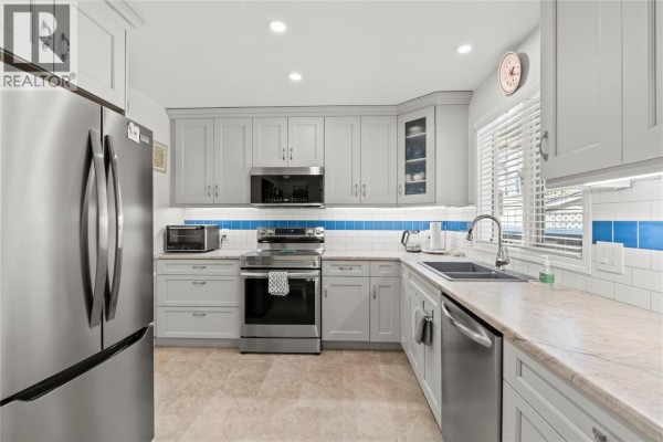 4pc Ensuite bath - 3850 Argyle Avenue Unit# 17, Vernon, BC V1T8K9 Photo 5