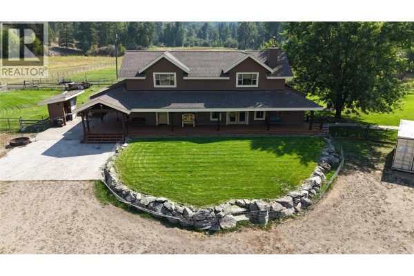 Kitchen - 3850 Blythe-rhone Road, Westbridge, BC V0H1Y0 Photo 4