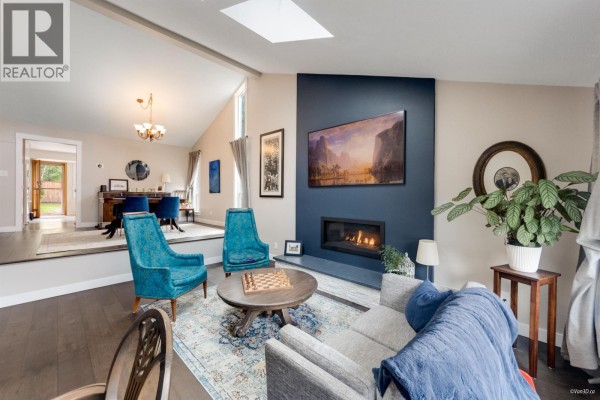 38582 Westway Avenue, Squamish, BC V8B0L6 Photo 3