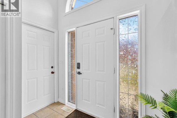 4pc Bathroom - 3859 Clara Avenue, Windsor, ON N9E4X6 Photo 4
