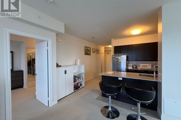 386 - 11211 Yonge Street, Richmond Hill, ON L4S0E9 Photo 5