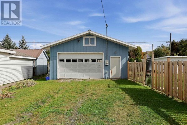 386 Second Ave, Sault Ste  Marie, ON P6C4N3 Photo 2