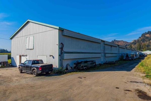 38620 No. 4 Road, Abbotsford, BC V3G2G2 Photo 2