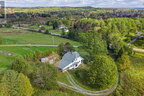 Dining nook - 3865 Highway 357, Meaghers Grant, NS B0N1V0 Photo 3