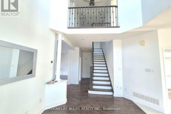 Family room - 3866 Thomas Street, Mississauga, ON L5M7B1 Photo 3