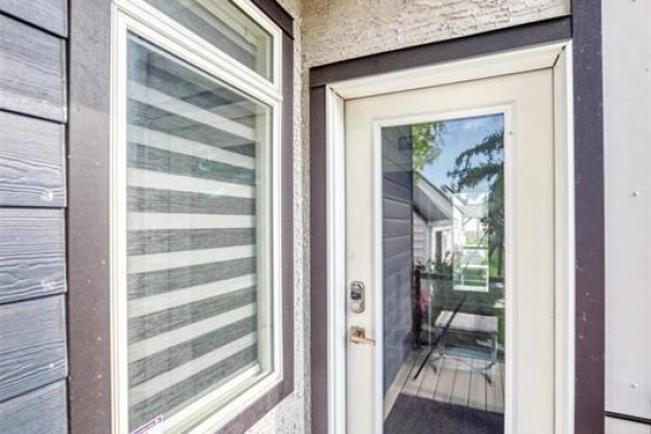 2pc Bathroom - 387 Inglewood Street, Winnipeg, MB R3J1X3 Photo 4