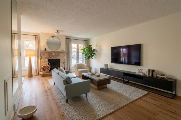 Bedroom - 387 Novavista Drive, Winnipeg, MB R2N1E9 Photo 3