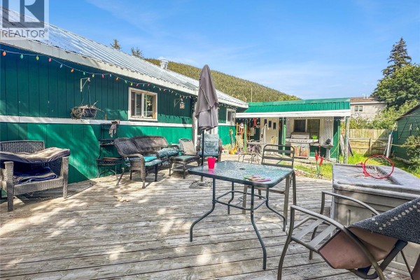 387 Parrish Avenue, Coalmont Tulameen, BC, photo 3