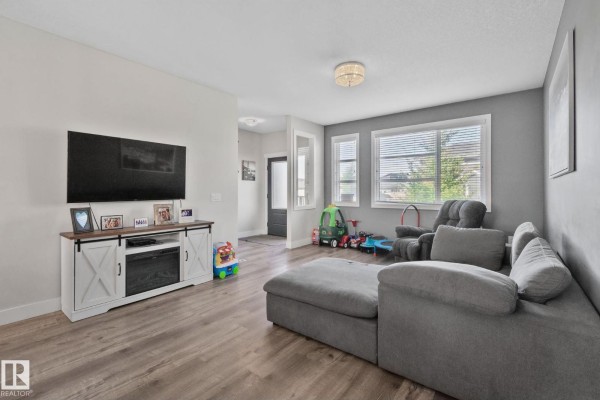 387 West Haven Dr, Leduc, AB, photo 3