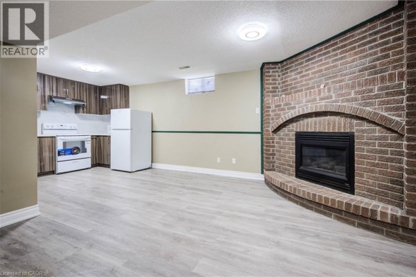 388 Rittenhouse Road Unit# Lower, Kitchener, ON N2E3M4 Photo 4