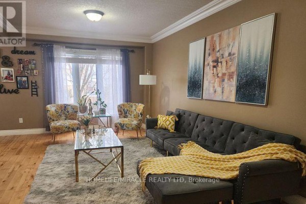 388 Thomas Slee Drive, Kitchener, ON, photo 2