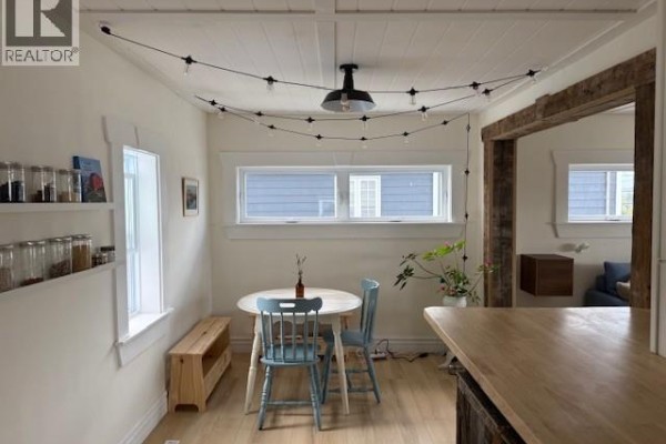 Mud room - 388 Victoria Street, Dalhousie, NB E8C2S4 Photo 5