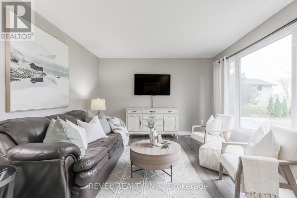 Kitchen - 3880 Highway 35, Kawartha Lakes, ON K0M1G0 Photo 4