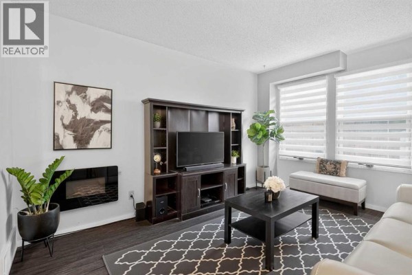 Primary Bedroom - 3881 Fonda Way Se, Calgary, AB T2A5R4 Photo 4