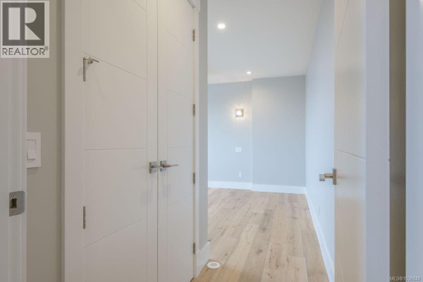 Bathroom - 3887 Gulfview Dr, Nanaimo, BC V9T6E2 Photo 3