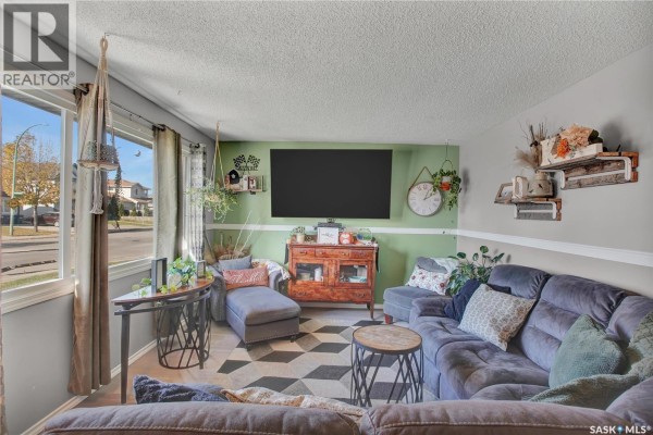 3pc Ensuite bath - 3887 Miyo-wâhkôhtowin Road, Saskatoon, SK S7L5T1 Photo 4