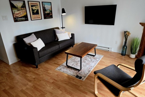 Living room - 389 Boul. Des Grives, #1, Gatineau, QC J9A0E4 Photo 2