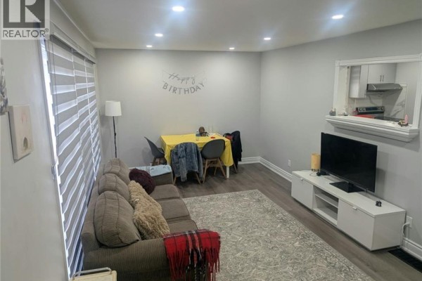 Living room - 389 Darling Street Unit# 3, Brantford, ON N3S7G4 Photo 3