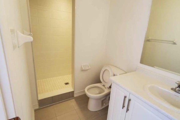 Laundry room - 39 - 9440 The Gore Road, Brampton, ON L6P4P9 Photo 5