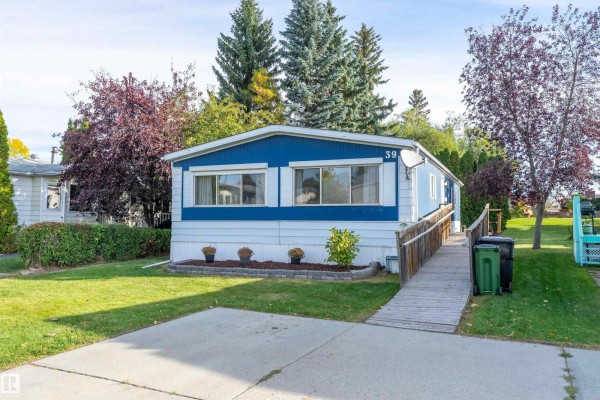 #39 12604 153 Av Nw, Edmonton, AB, photo 3